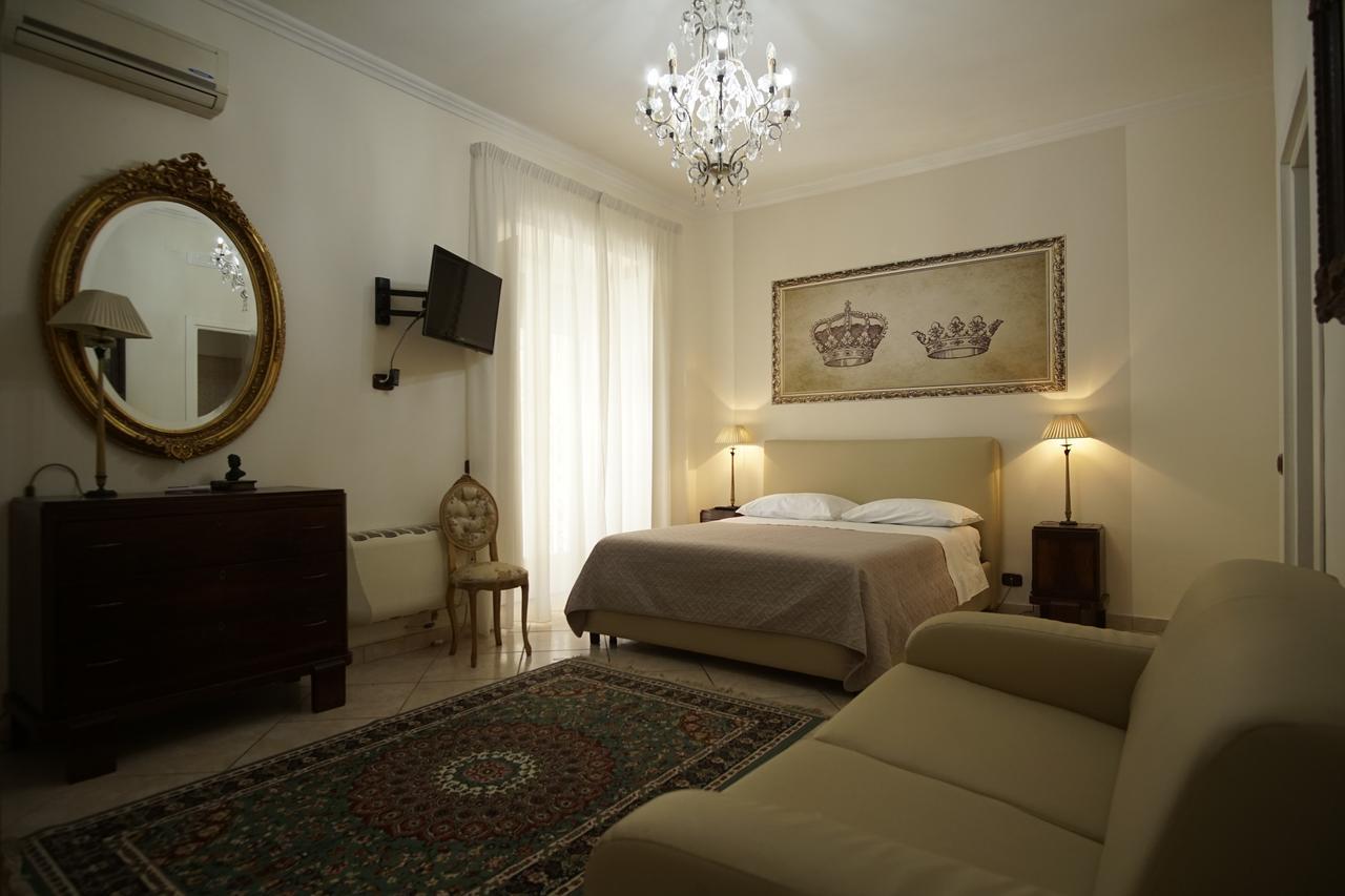 Bed and Breakfast La Piccola Reggia Caserta Exterior foto